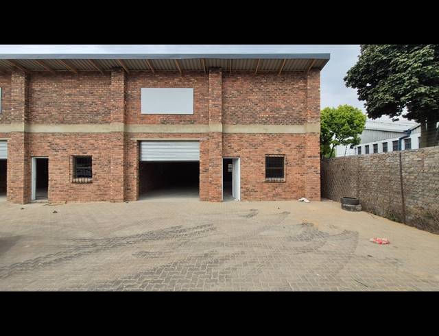 100M² FACTORY TO LET IN BENONI SOUTH